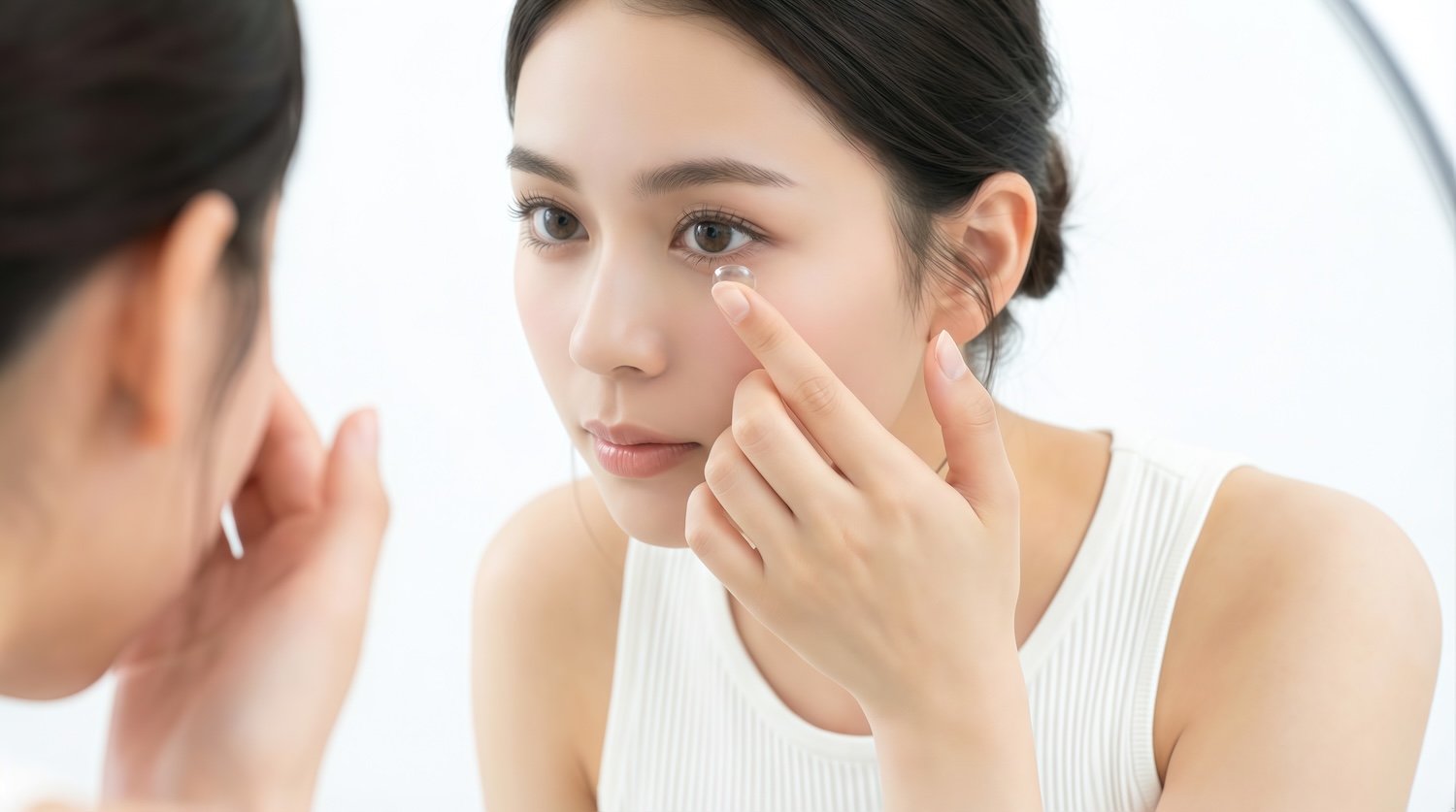 コンタクトレンズは便利。でも、デメリットもあるので気をつけて！